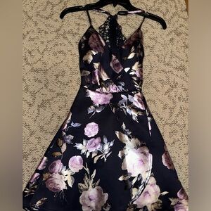 Flowered formal dress, Purple, size small